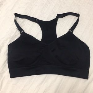 Black sports bra